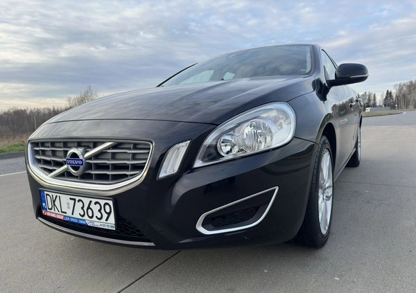 Volvo V60 cena 41000 przebieg: 242000, rok produkcji 2013 z Kłodzko małe 667
